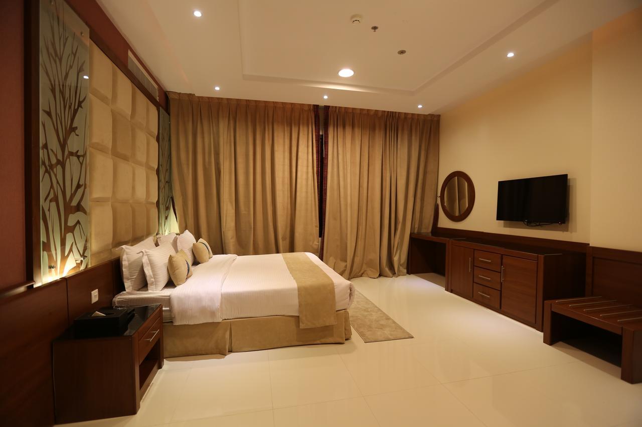 Al Muhaidb Down Town - King Fahd Road Riade Exterior foto