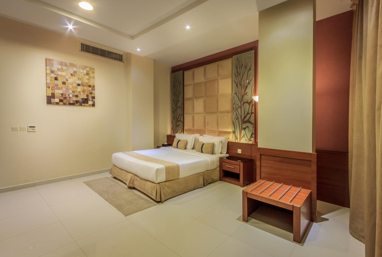 Al Muhaidb Down Town - King Fahd Road Riade Exterior foto
