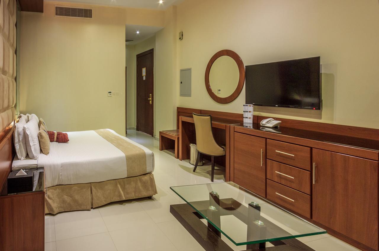 Al Muhaidb Down Town - King Fahd Road Riade Exterior foto